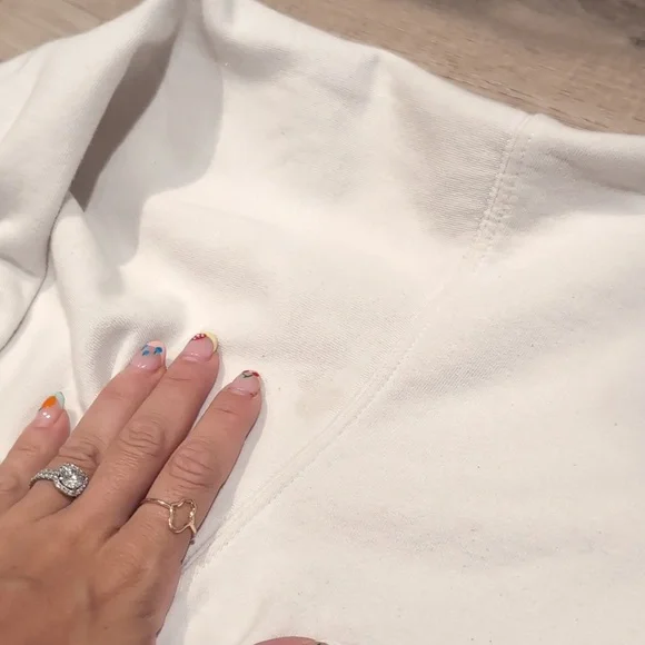 Brandy Melville Butterfly Hoodie Rare - Picture 5 of 7